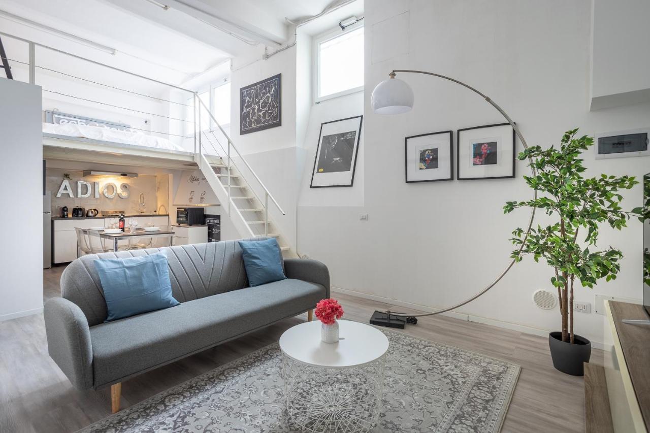 Cozy Loft Milano - Zona Certosa - Con Wi-Fi & Netflix & Parking Free In The Street Apartment ภายนอก รูปภาพ
